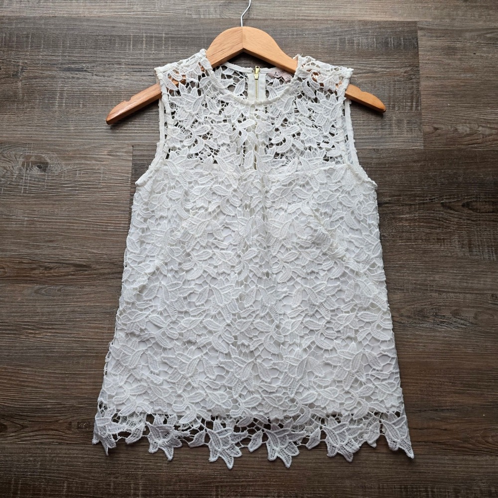 Nanette Nanette Lepore White Floral Lace Sleeveless Top Gold Zip High Neck Small